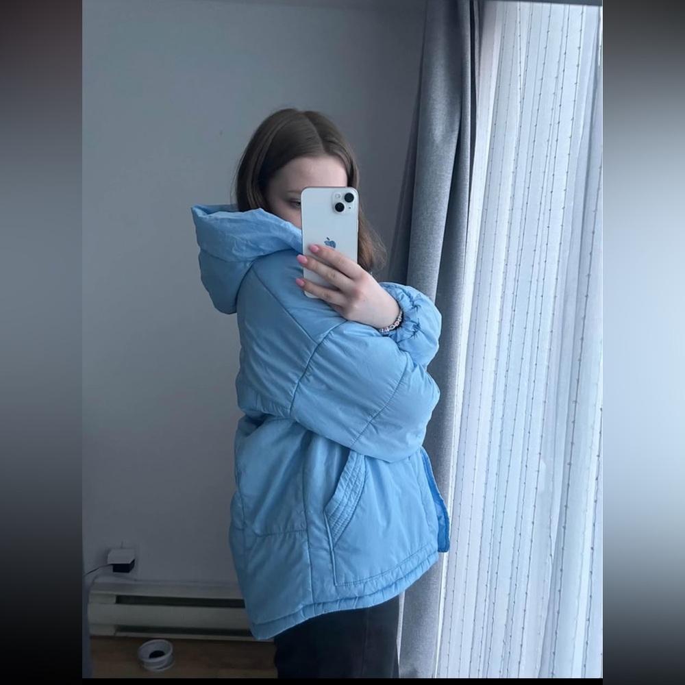 Light Blue Puffer Jacket - Picture 3 of 7
